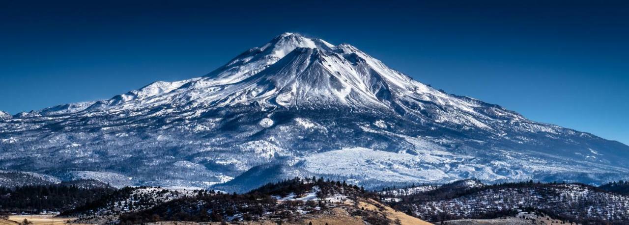 Inn At Mount Shasta Kültér fotó